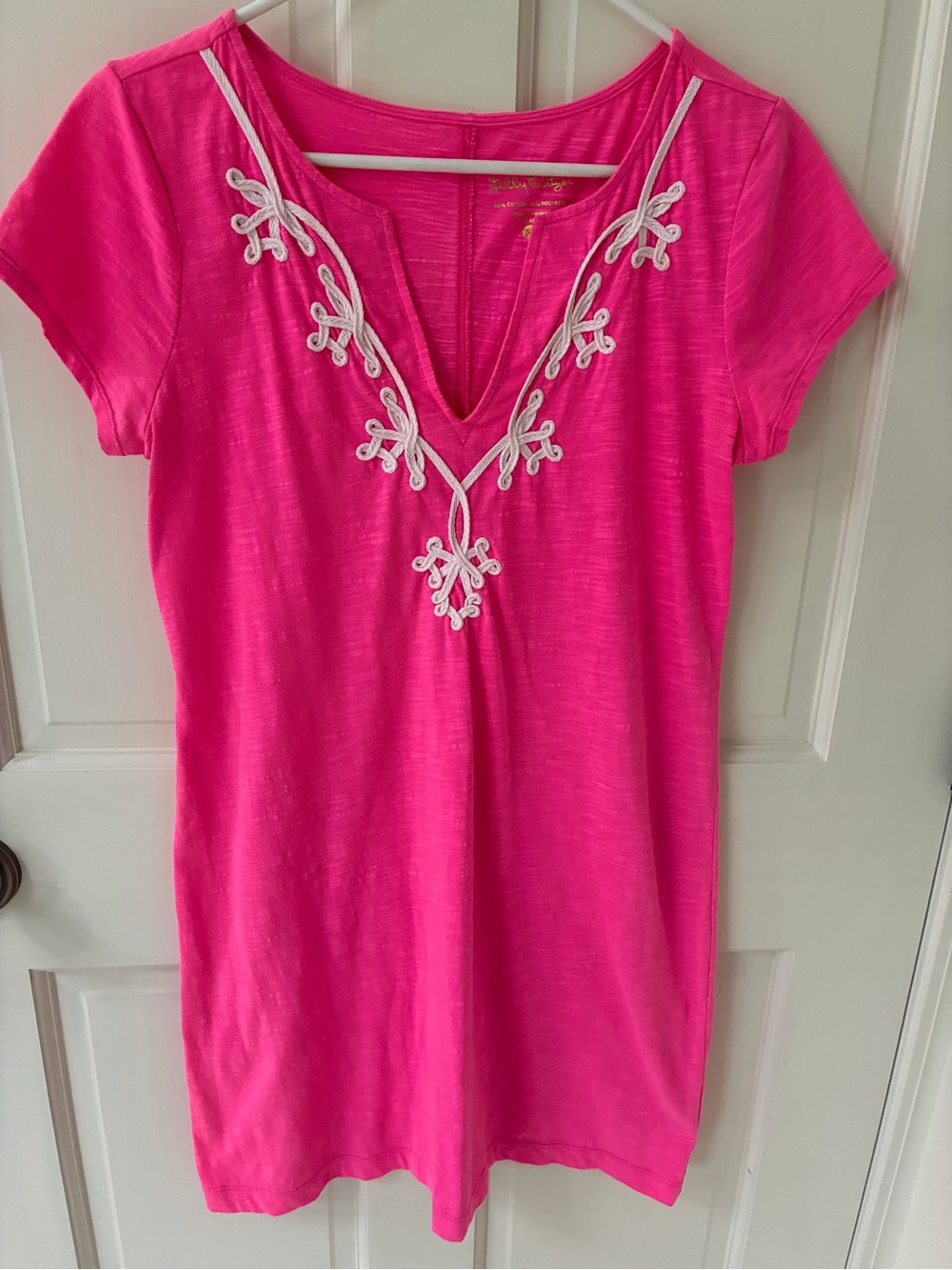Lilly Pulitzer Hot Pink T-Shirt Dress with White Embroidery M